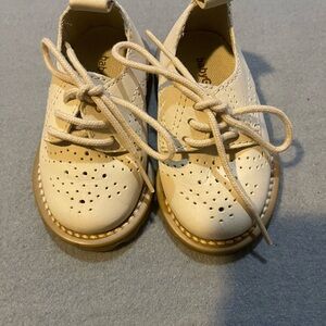 Baby Gap Cream Kids Shoes